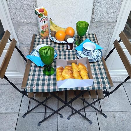 Santa Catarina Patio Apartment - With Washer Machine Порту Екстер'єр фото